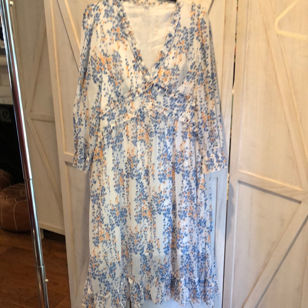 Flowy Floral Midi Dress NWOT